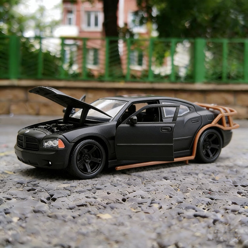 Modelo de Carro Esportivo Dodg - Model Kit Dodge Charger avaliação e preço