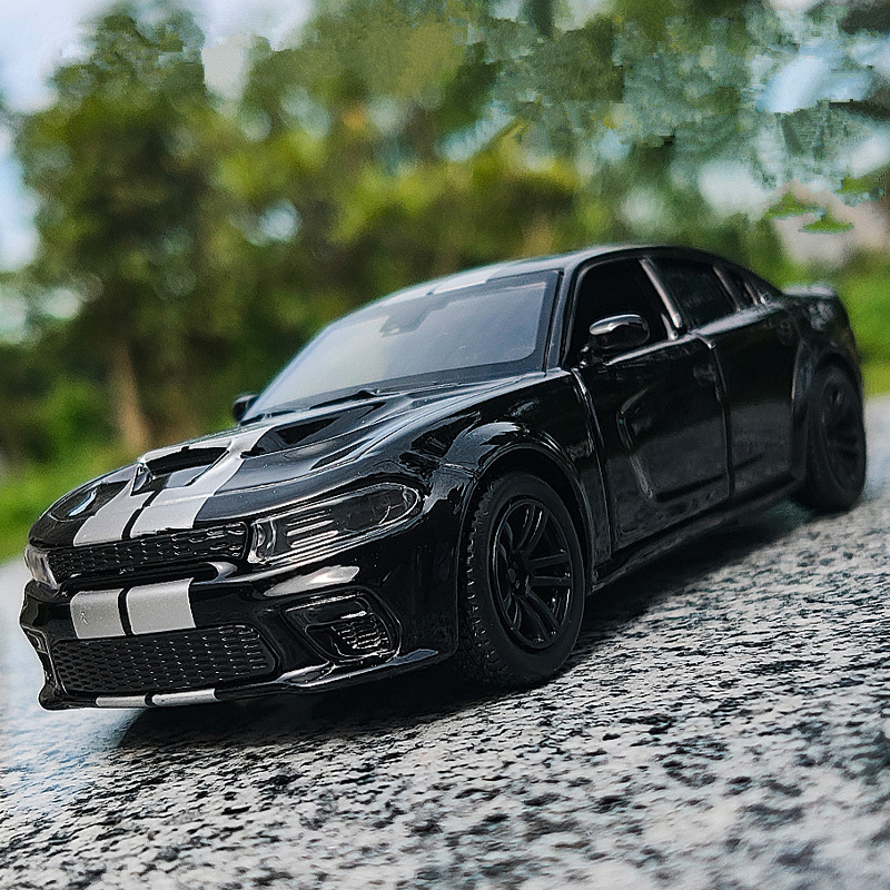 Modelo de Carro Esportivo DODG - Model Kit Dodge Charger avaliação e preço